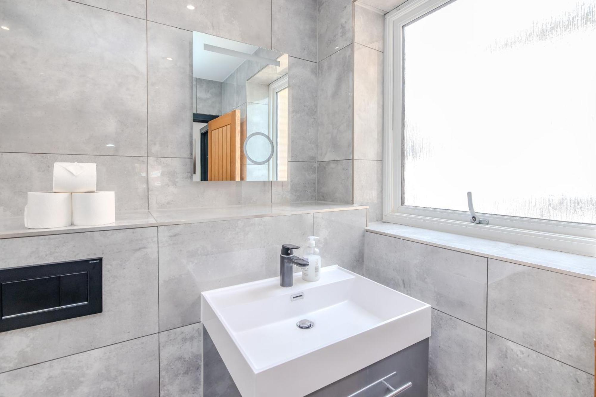 Central Hove 3 Bedroom Flat Bn340Bwil Exteriör bild